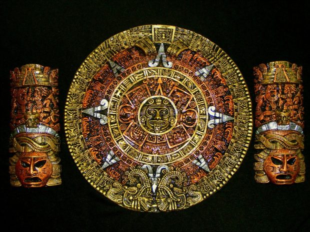 Free Aztec Calendar Picture.