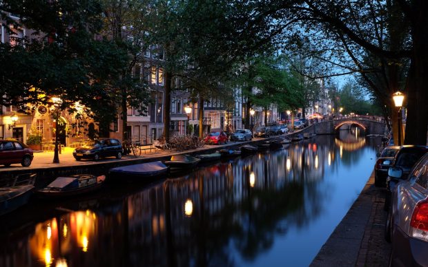 Free Desktop Amsterdam Images.