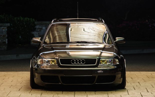 Free HD Audi S4 backgrounds.
