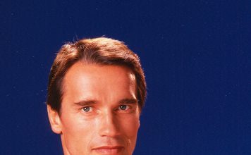 Handsome Arnold Schwarzenegger Iphone Background.