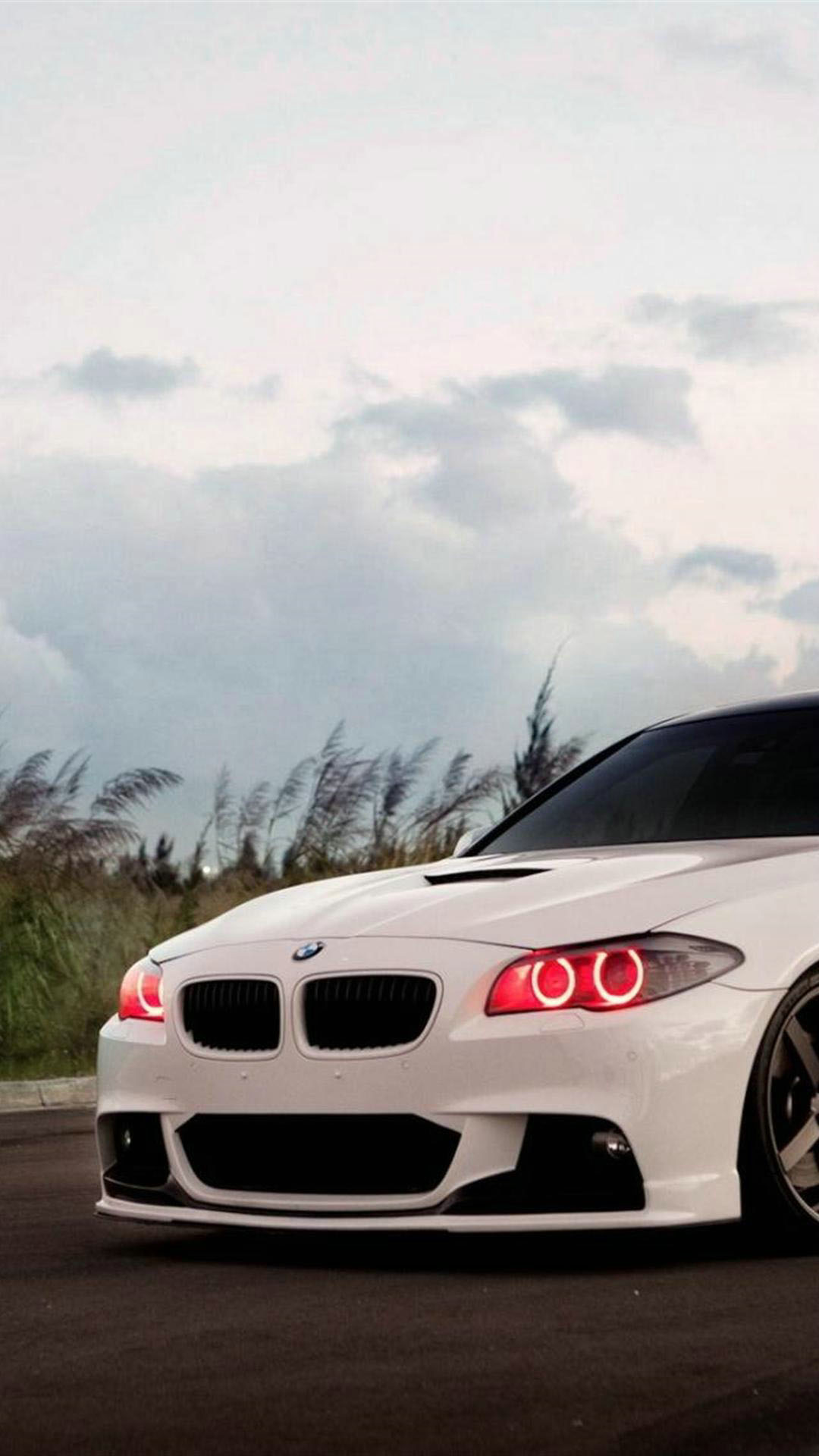 White Bmw Iphone Wallpaper