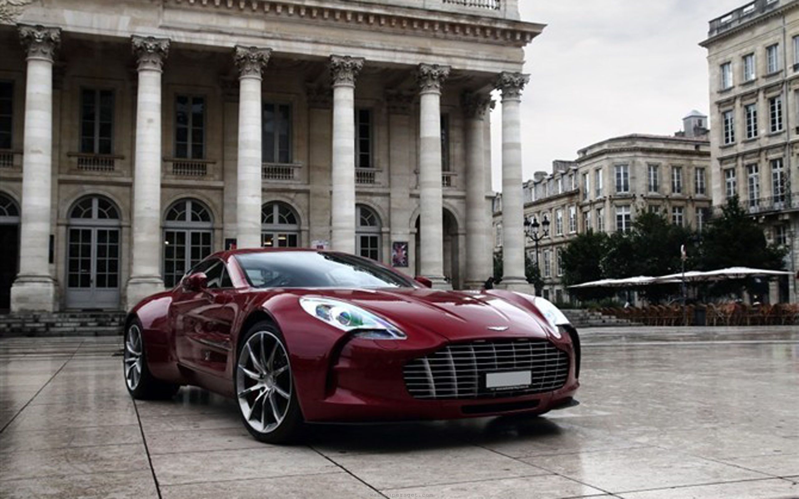 Luxury автомобили. Aston Martin one-77. Aston Martin one-77 Full.