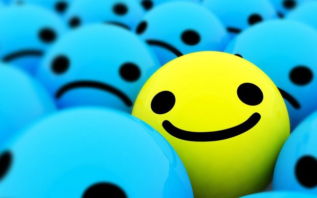 Smile blue yellow bright images 3840x2400.