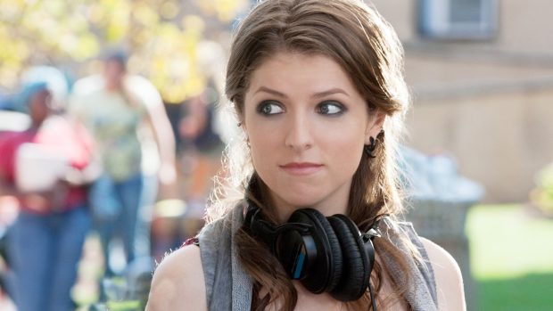 Wide Picture of Anna Kendrick.
