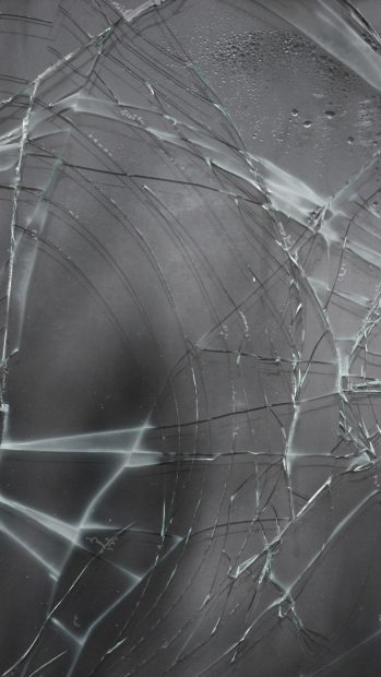 Cracked Screen Widescreen Background for Android.