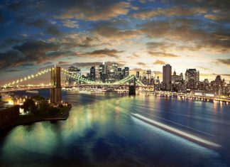 Download Brooklyn Bridge Picture.