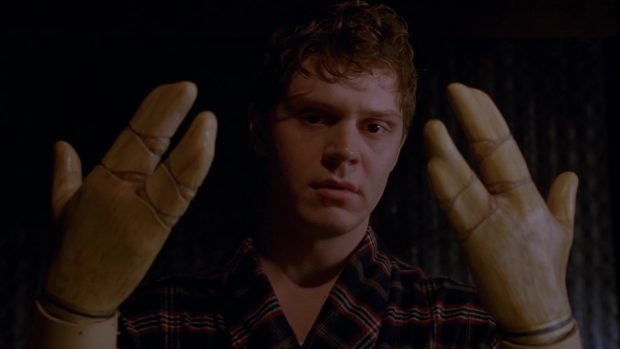 Evan Peters HD Pictures Download.