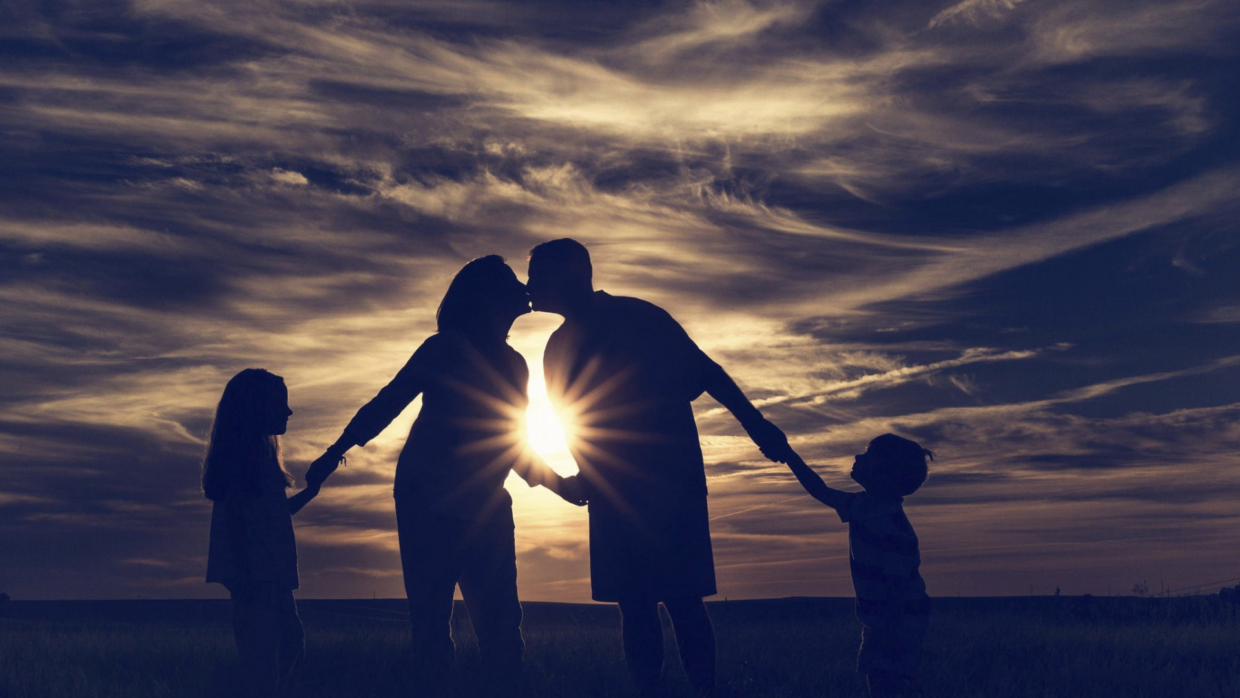 Family Backgrounds - PixelsTalk