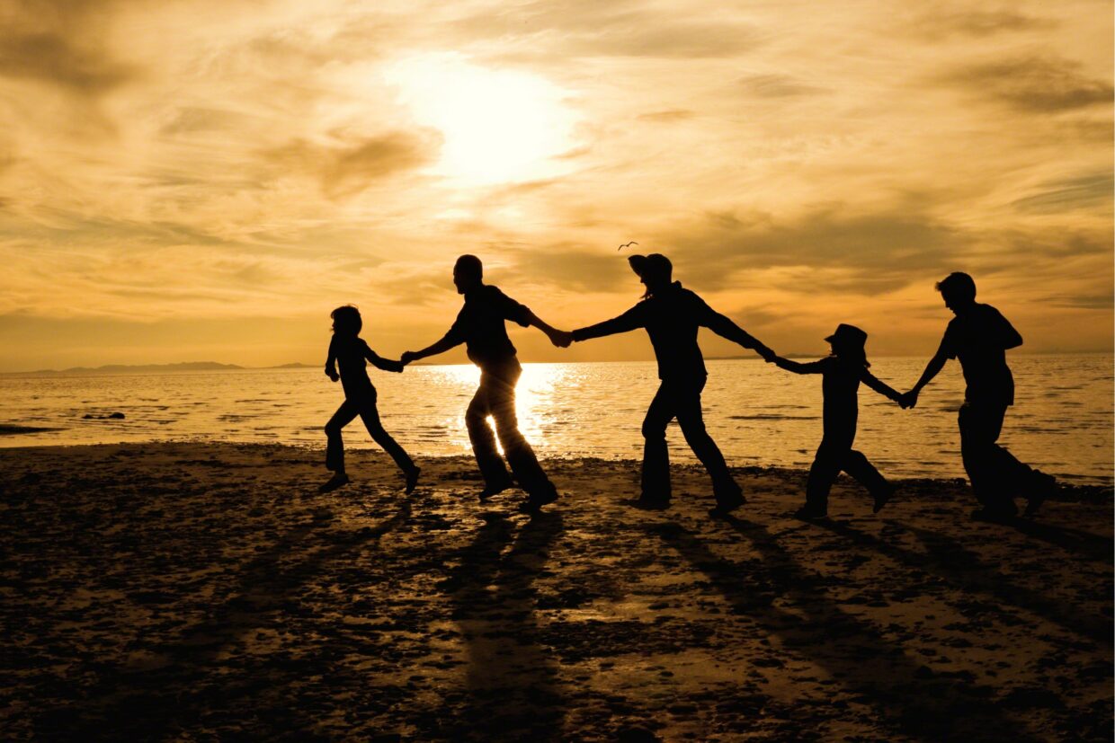 Family Backgrounds - PixelsTalk