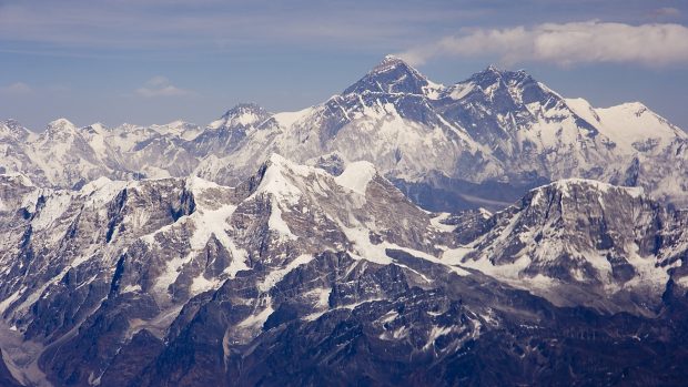 Mount Everest Wallpapers Download.