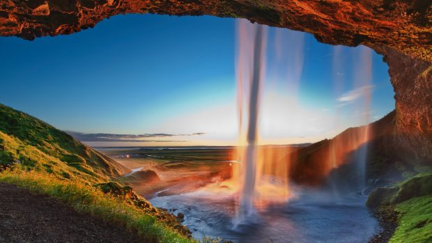 World Iceland Beautiful waterfall in Iceland Pictures.