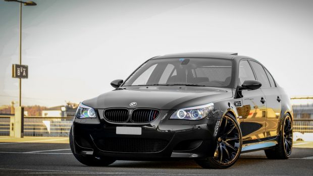 BMW M5 Full HD Background.