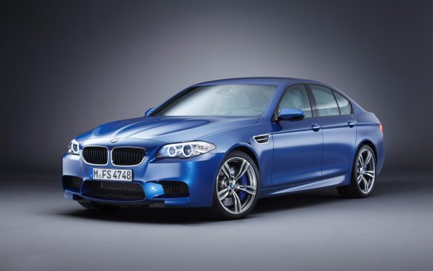 Free BMW M5 Photo.