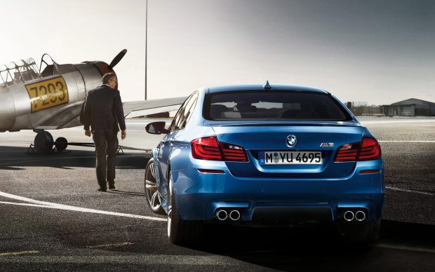 HD BMW M5 Wallpaper.