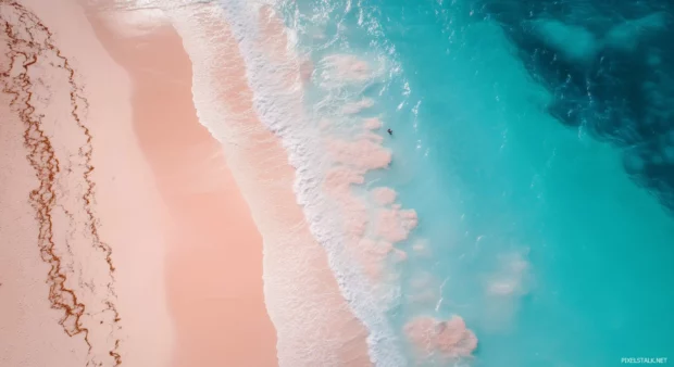 A desktop wallpaper of beautiful Bahamas beach.