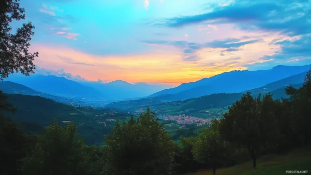 Pastel skies melting into a Beautifull mountain range.