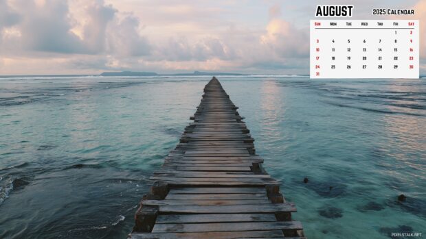 August 2025 Calendar PC Background (5).
