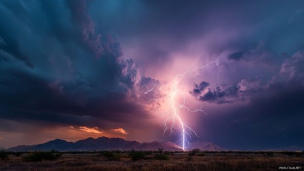 Free Lightning Wallpapers HD that inspire awe and wonder.