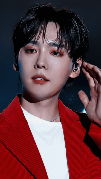 Jinu Wallpaper in Stylish Red Outfit on Stage.
