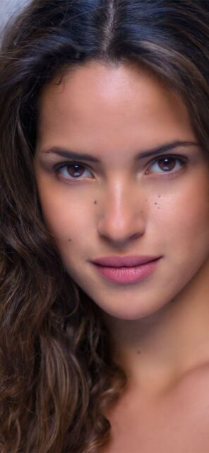 Adria Arjona close up portrait natural beauty wallpaper
