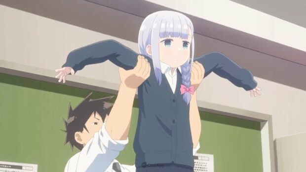 A boy lifts a girl with silver hair playfully in a classroom scene from Aharen San Wa Hakarenai, HD Desktop Wallpaper