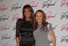 Aisha Taylor At Event With Friends In Stylish Outfit