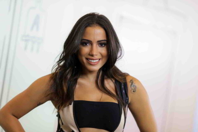 Anitta Smiling Close Up Portrait Perfect for Anitta Wallpapers and Fan Collections
