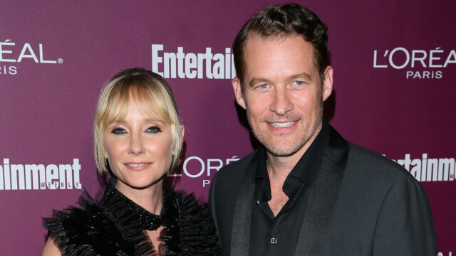 Anne Heche Red Carpet Appearance Elegant Photo For Wallpaper