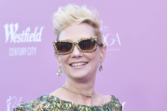 Anne Heche Smiling In Stylish Sunglasses At Event