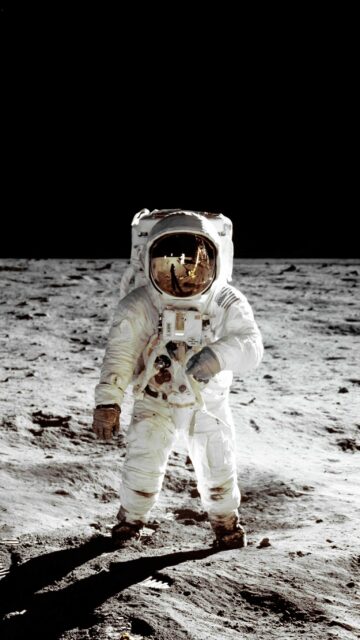 Apollo 11 Astronaut On Moon Surface Iconic Wallpaper