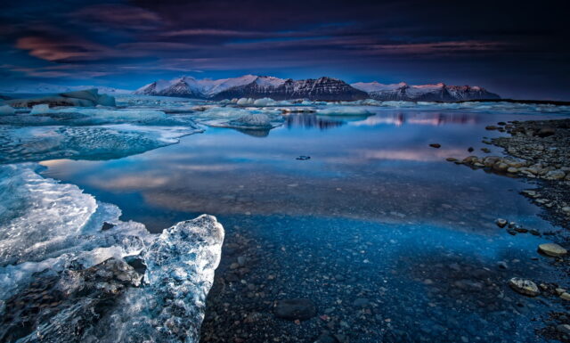 Arctic Ocean Wallpapers Stunning Icy Landscape With Mountains And Reflective Water At Twilight