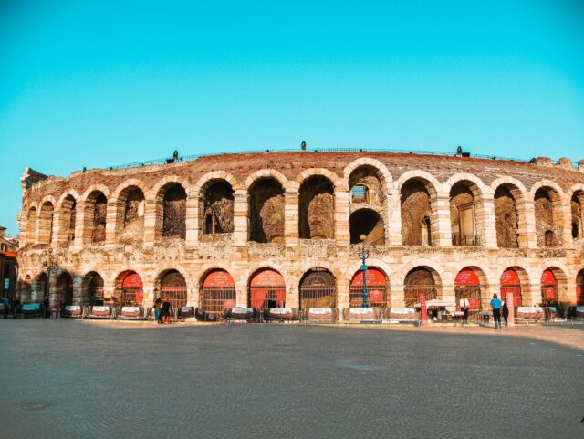 Arena Di Verona Ancient Amphitheater Wallpaper