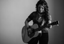 Ashley McBryde Acoustic Guitar Session Wallpaper