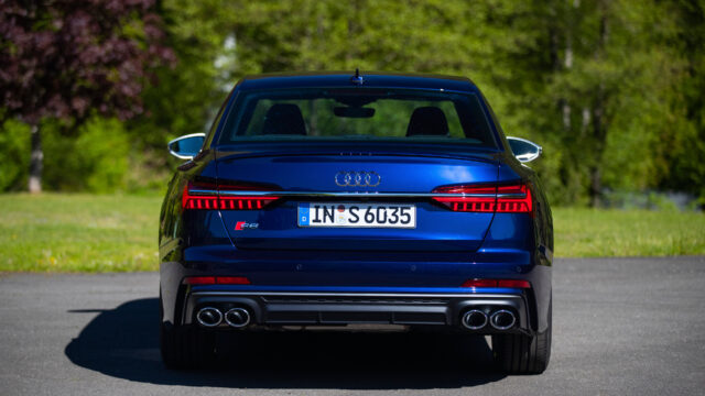 Audi S6 Rear View In Blue Stunning Outdoor Wallpaper