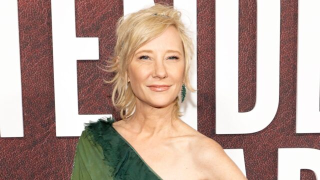 Beautiful Anne Heche Wallpaper