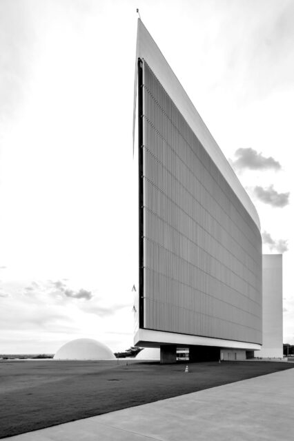 Brasilia Modern Architecture Black And White Wallpaper