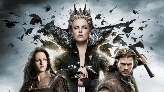 Charlize Theron As Ravenna Enchanting Fantasy Wallpaper