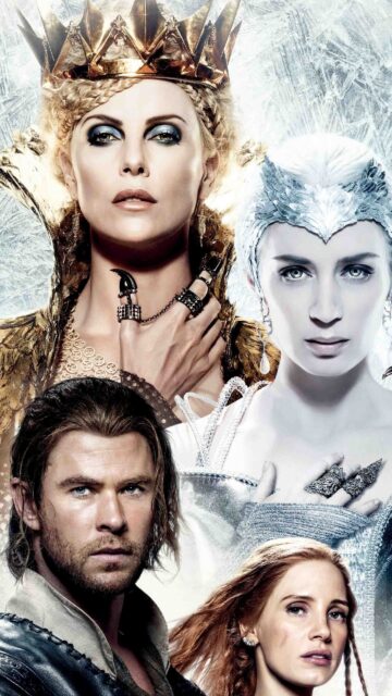 Charlize Theron In Iconic Ravenna Role Fantasy Wallpaper