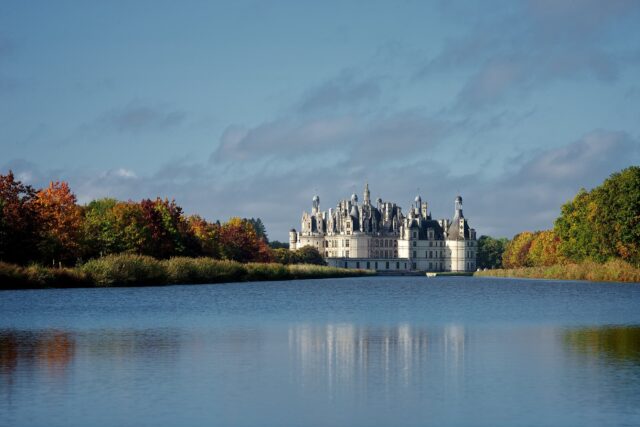 Chateau De Chambord Castle Reflection On Water With Autumn Trees Wallpapers
