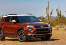 Chevrolet Trailblazer In Desert Landscape For Stunning Wallpapers
