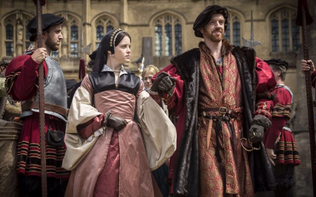 Claire Foy in Historical Costume Drama Scene with Period Attire and Royal Atmosphere Wallpapers