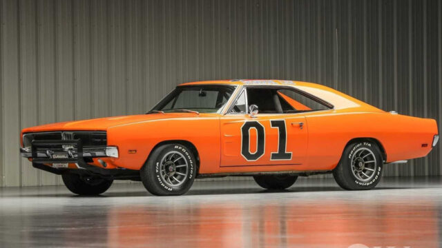Classic General Lee Car Wallpaper Bright Orange Dodge Charger with Number 01 Design
