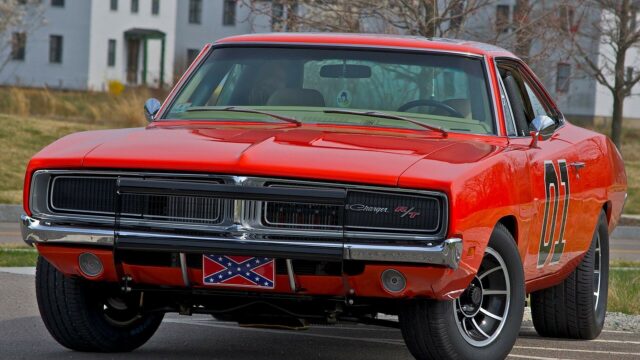 Classic General Lee Dodge Charger Car Wallpaper in Bright Orange with Number 01 Design