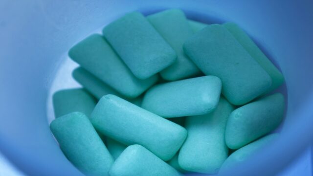 Cool Bubble Gum Wallpaper