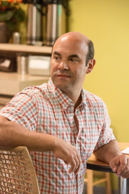Cougar Town TV Series Character In Casual Setting Wallpaper
