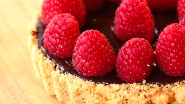 Delicious raspberry tart with crumbly crust perfect for Tart Wallpapers background