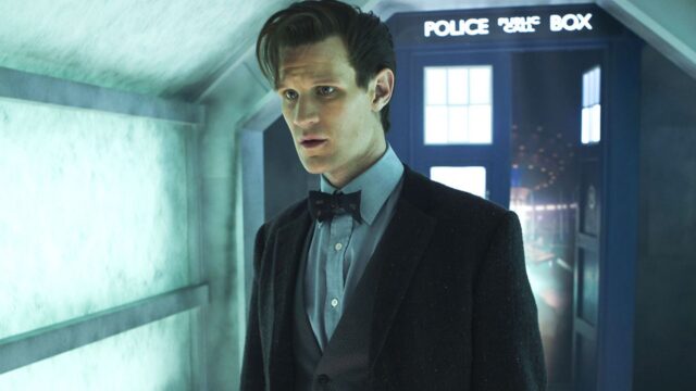 Matt Smith as the Doctor stands in front of the TARDIS, HD Desktop Wallpaper