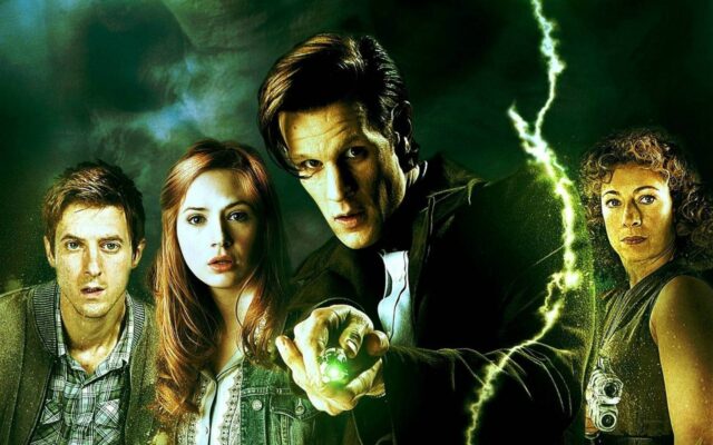 Doctor Who Featuring Matt Smith And Companions, The Image Shows Doctor Who Played By Matt Smith With His Companions In A Dramatic Scene, 2K Desktop Wallpaper