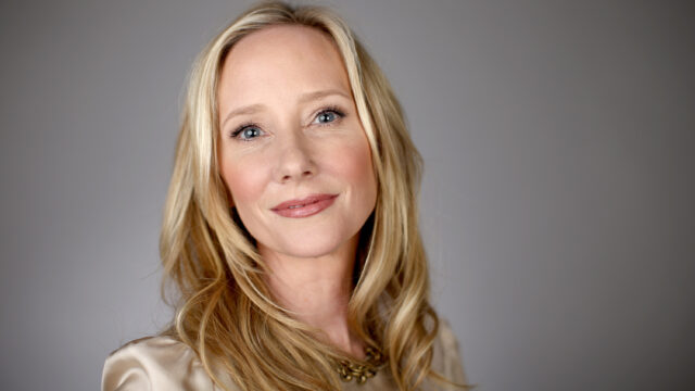 Elegant Anne Heche Portrait Wallpaper For Download