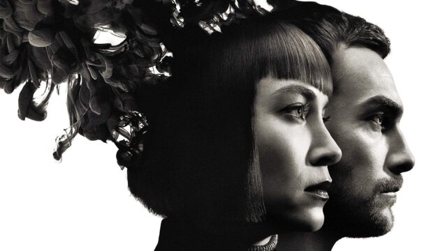 Elegant Black And White Portrait Inspired Wallpaper